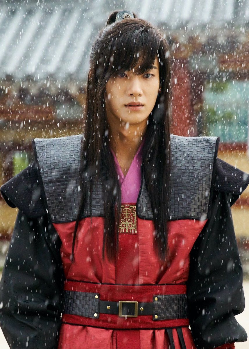 HWARANG (화랑) // 2016-17: Park Seo-Joon, Go Ara, Park Hyung-Sik: 20 + 4 specials: Historical, Romance: About an elite group of male youth in the Kingdom of Silla. Hyungsik plays a distrustful king who goes into hiding due to assassination attempts.: Netflix, Viki