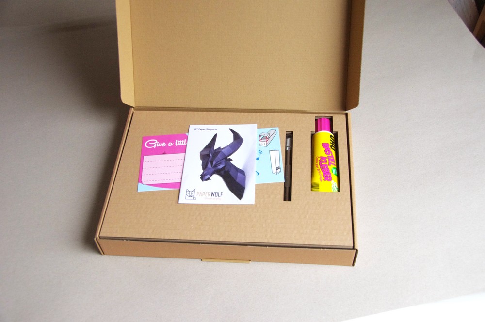 Paperwolfsshop's tweet photo. Music in a box! Get one of the last Paper Organ Kits I have in stock! 
https://t.co/RlrcfPQbfC https://t.co/4FA7ii8sXx