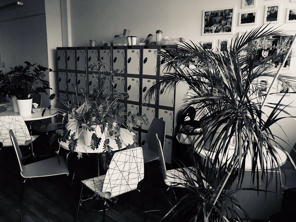 SV_JudithMiller's tweet image. Couldn’t be prouder of Team @sayervincent this week - everyone’s pulled together - we’re now fully remote from the morning - physically distant but virtually connected  - we’ll be here trying to do all we can to support #charities #volsec #socialpurpose