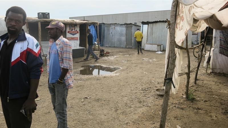 anealla's tweet photo. As panic buyers empty supermarket shelves across the world, are the migrant agricultural workers who fill them being protected from Covid-19?

Coronavirus fears for Italy's exploited African fruit pickers by @OddoneElisa for @AJEnglish 

https://t.co/rcnDqraD41 https://t.co/q1EeKFycBe