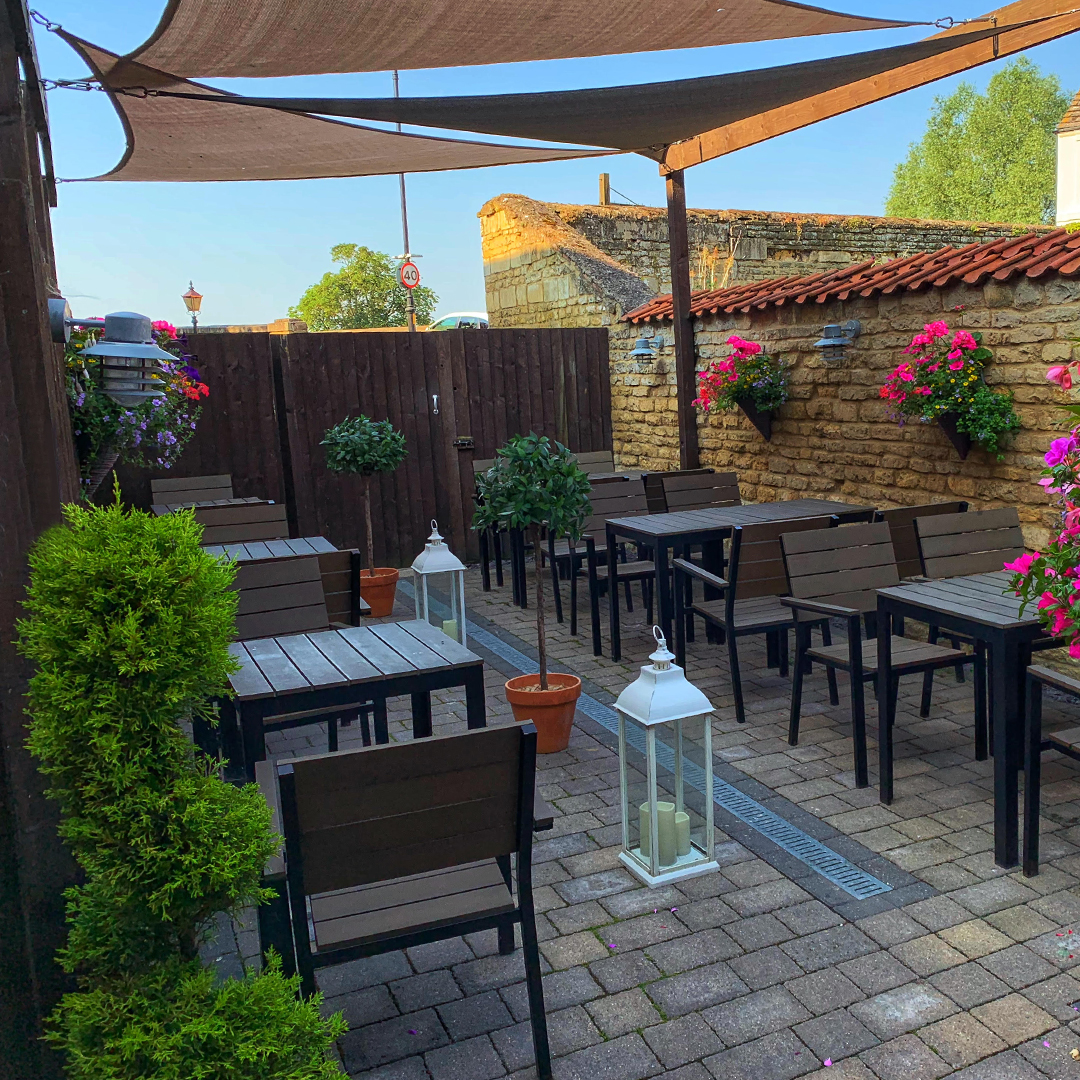 So long winter and hello spring 👋 Who else is excited to soon be able to enjoy eating their fish and chips outside at Linfords in the sunshine? #Firstdayofspring #spring #marketdeeping #restaurant #sunshine