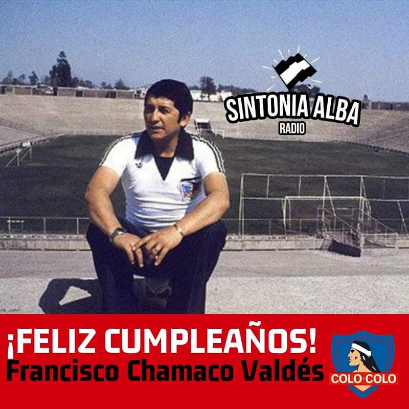 somosrockalbos's tweet photo. ¡TODOS DE PIE! Hoy saludamos y celebramos el natalicio de Francisco Valdés, uno de los mejores jugadores de la historia del fútbol chileno y emblema de Colo-Colo, es el segundo goleador histórico, después de Paredes ¡Grande Chamaco! #ChamacoValdes #ColoColo 🏳🏴🤟🎉🎂 https://t.co/4PNmDTKomz