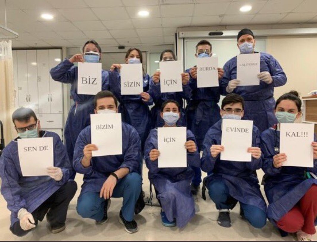 Minnet ve Şükranla...

#ÖğrtlerDoktorlarınYanında