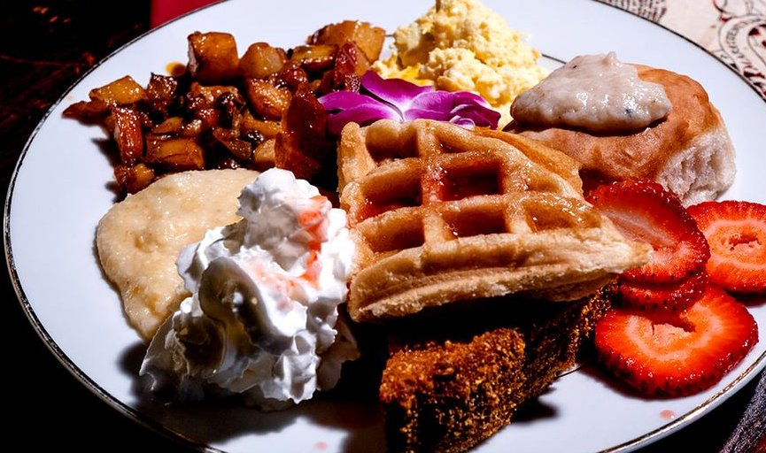 Restaurant Take Out &amp; Delivery: shorturl.at/yzH14 
(Courtesy of IG user: LikeTheTeaEats)