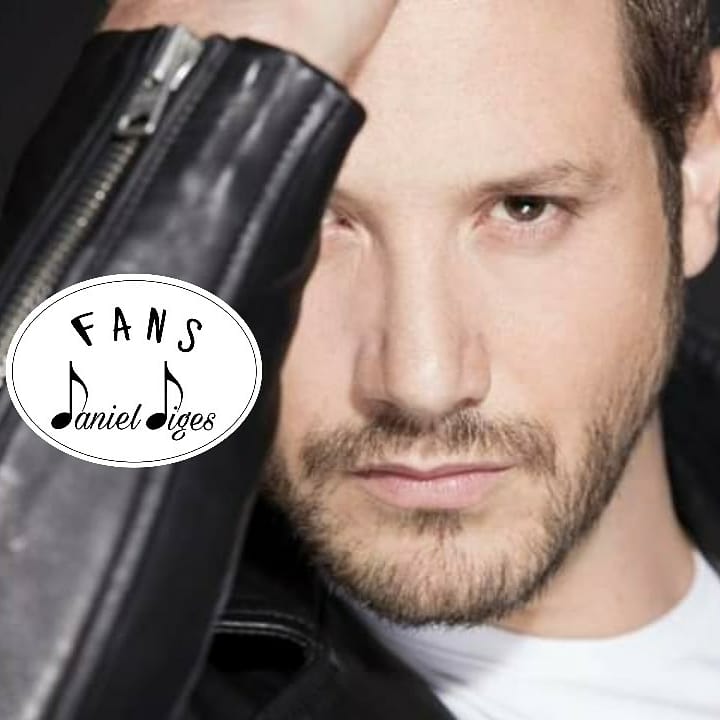 DigesFans's tweet photo. Hola a tod@s!! Esta semana celebramos nuestro #primeraniversario 🎉🎉 y hemos decidido cambiar un poco nuestra imagen, añadiendo un logotipo, que a partir de ahora aparecerá en nuestros perfiles y en nuestras fotos y videos. Os gusta? @danieldiges #danieldigesfans #cumplimosunaño https://t.co/DmNcLAKffW