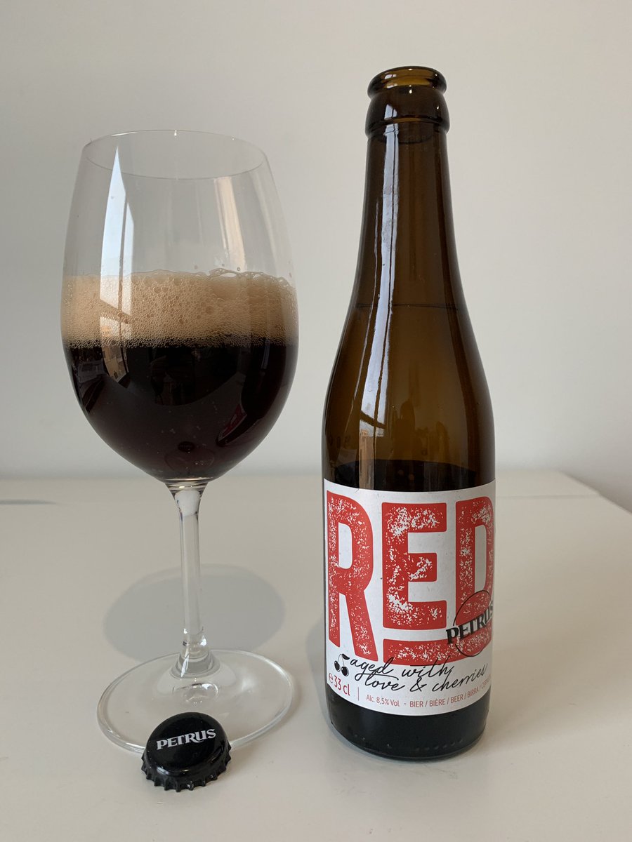 Petrus aged red - fermentación mixta : 15% Petrus aged pale(envejecida en barricas de roble) y 85% Petrus Dubbel (Cerveza con marcado caracter a cerezas ácidas). Mezcla compleja y explosiva!
Estilo:Wild Ale
Alc:8.5
Pídela : bit.ly/2x9wyBU
#7beers7days #7days7beers