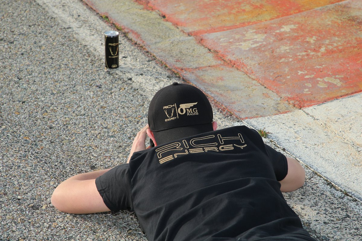 📸 A quick snap of our resident celebrity. 😉

Buy Yours - richenergy.com

#RichEnergy | #NotAsHardToFindAsYouThink