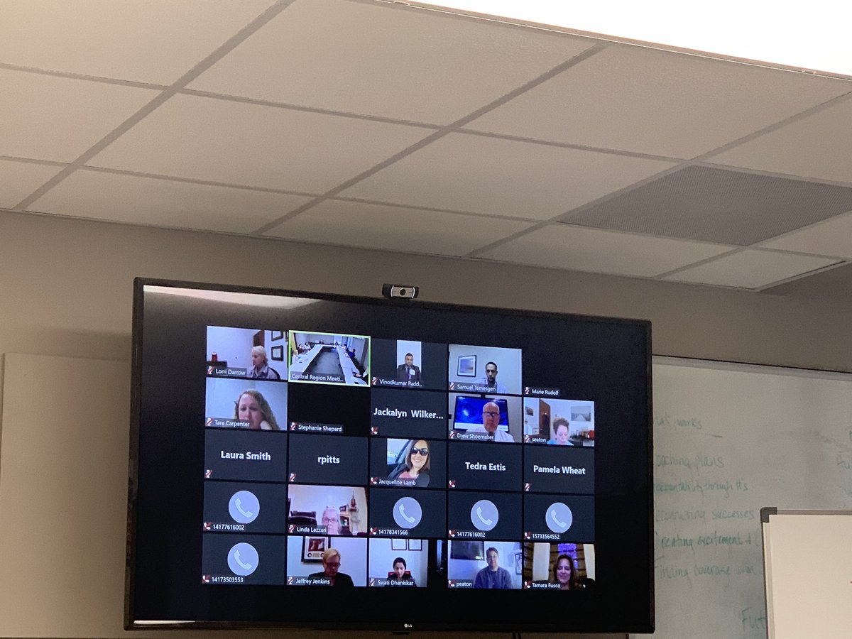 Virtual medical faculty meeting , what a great team @Social Distancing but still helping people @covid @BurrellCenter @JeanneHarmon @MeganSteen @KessCar @Shawn_Sando @tlmfusco @RudolfMarie @jainsub