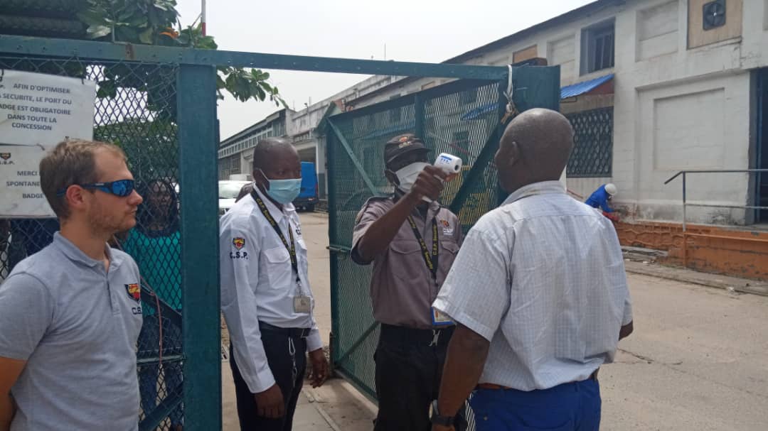radiookapi's tweet photo. Kinshasa: Toute visite  au site UTEX abritant la MONUSCO et quelques agences des Nations Unies est soumise au prélèvement de la température https://t.co/cmNZfuC9Bp