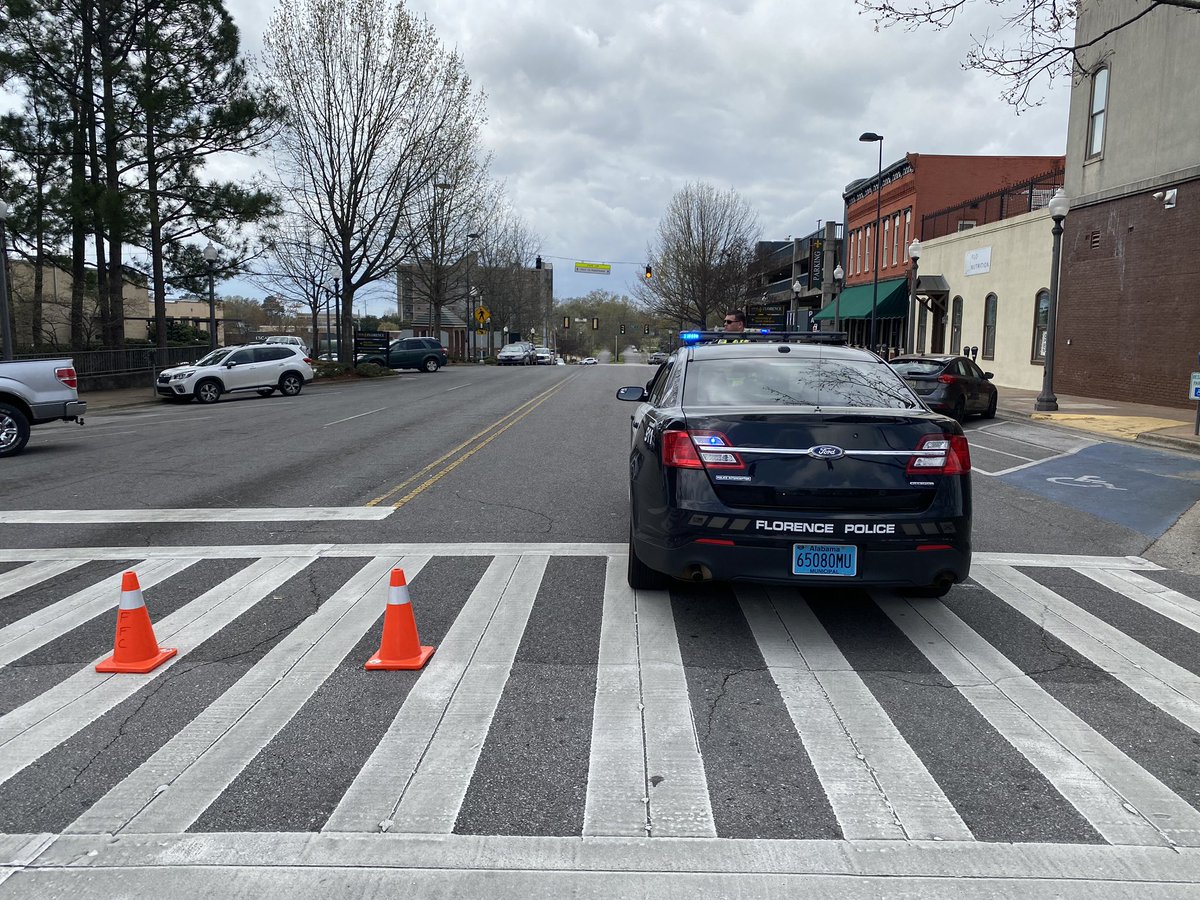 FlorenceALPD's tweet photo. Westbound traffic on Tennessee St is closed from Court St to Pine St. Eastbound traffic from Pine St to Court St is for those needing to pay Utilities Bill or Renew Car Tag. If you do not need to make a payment please use alt routes. You can also do both of these online as well. https://t.co/g24MOvxFz1