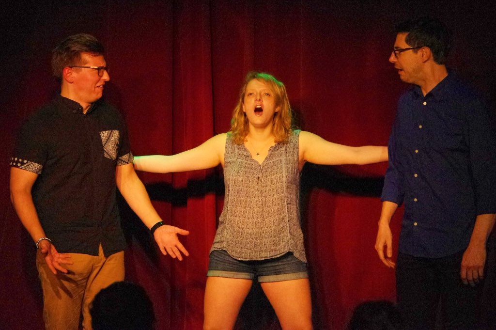 onthespotnyc's tweet image. On The Spot Social Distancing Tip: 

Do your best to stay 3 feet (one meter) away from each other. That’s roughly one full @megreilly007 wingspan! 🤷‍♀️

#OnTheSpotNYC #SocialDistancing #IsolationTips #QuarentineLife #StayAtHomeChallenge