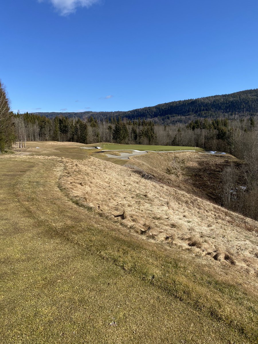 holtsmarkgolf's tweet photo. Noen bilder fra banen i dag. Vi jobber mot normal åpning når været tillater det. https://t.co/gr0PUeJT6Z