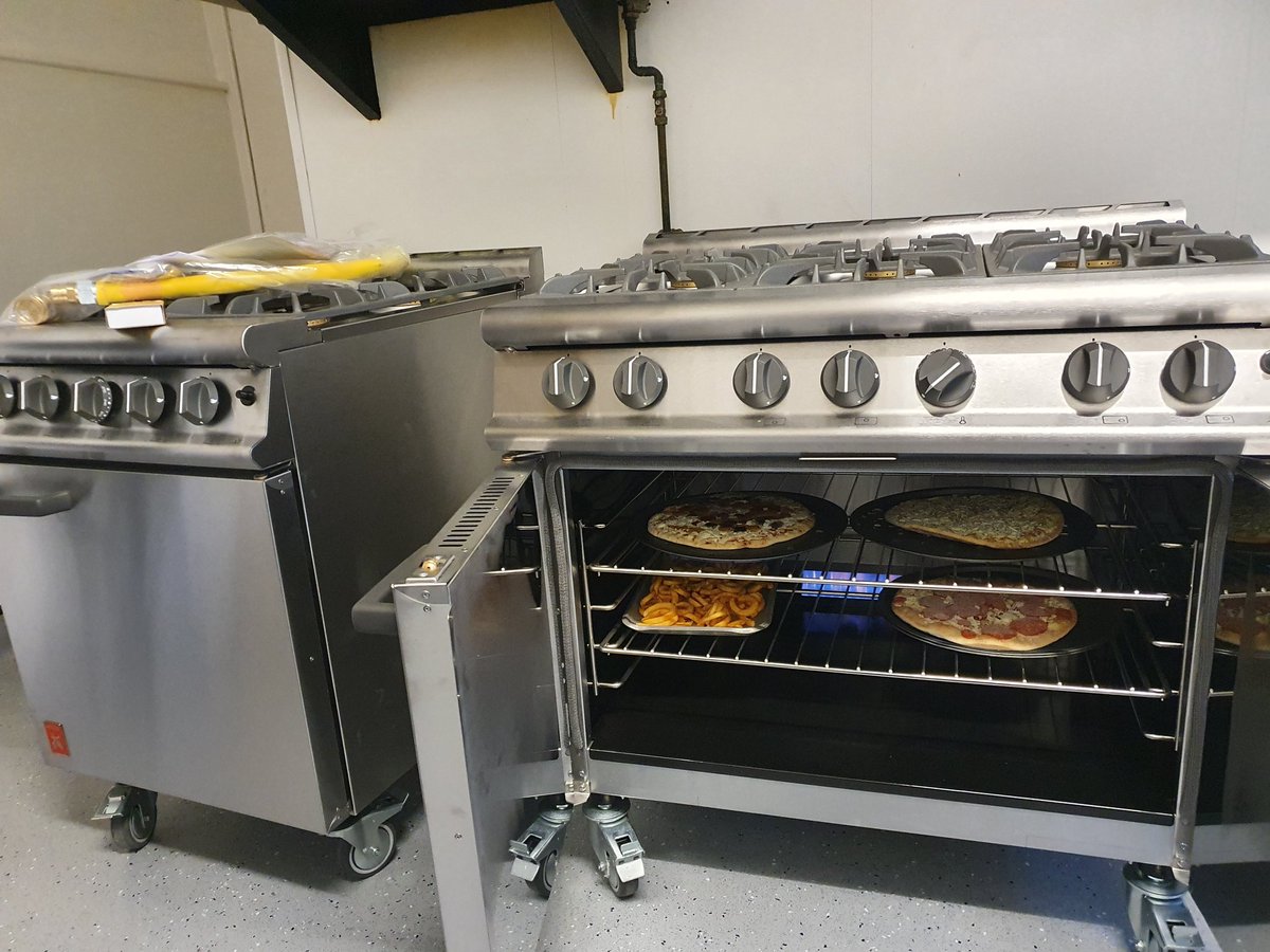 sconserlodge's tweet photo. First test of new ovens...hope I get to share them with you #openeaster? https://t.co/yOX1RLDq1A