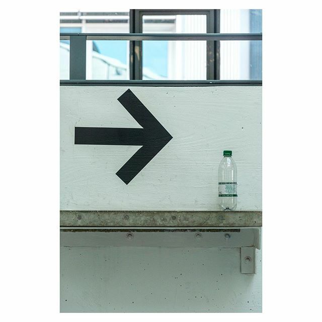 this way
.
.
.
#urbandetails #urbangeometry #urbanminimalism #urbansign #urbangraphics #wayfinding #signage #urbanlandscape #urbanshutter #concretejungle #urbancolours #urbantexture #minimal_mood #minimalexperience #tv_simplicity #nothingisordinary #subj… ift.tt/33yxrQt