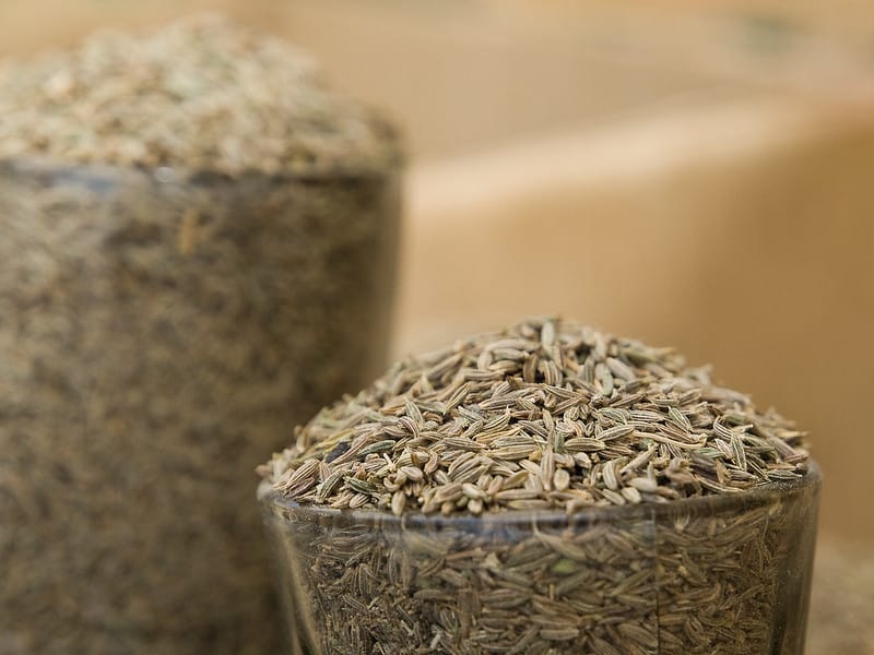 theindianmed's tweet photo. 8 Amazing Health Benefits of Jeeraka (Cumin)
#antiaging #asthma #ayurveda #ayurvedaherb #cumin #cuminmeaning #facemask #hairloss #healthbenefits #healthfeed #Immunity #jeera #jeerapics #jeerapowder #jeeraseeds #jeeraka #siddha https://t.co/RlX7ywNtBv https://t.co/Bjlft1fnJh