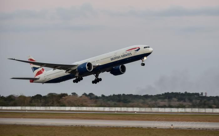 DrRobertoMOjeda's tweet image. La vocación solidaria de #Cuba no se hizo esperar y el traslado seguro de los cruceristas hacia el Reino Unido fue exitoso. Una vez más demostramos el humanismo, altruismo y sensibilidad del pueblo cubano. #CubaPorLaSalud #SomosContinuidad @DiazCanelB