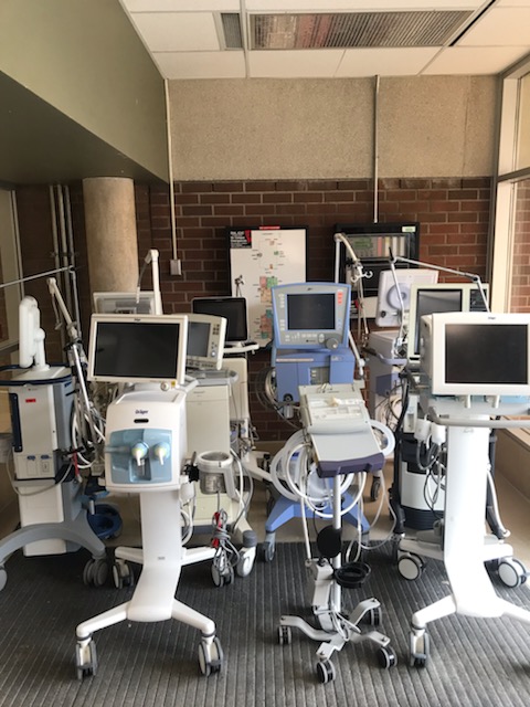 LHSCCanada's tweet image. To help support LHSC in preparation for the COVID-19 pandemic, faculty in the @FanshaweCollege Respiratory Therapy Program reached out and offered to share their critical care ventilators that are normally utilized for Respiratory Therapy student education.