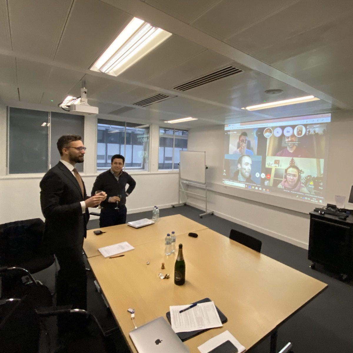 Huge congratulations to <a href="/FedericoMazzaIC/">Federico Mazza</a> on his successful PhD viva defence
 today!!! #PhDone Thank you examiners <a href="/pgeorgiou_ic/">Pantelis Georgiou</a> <a href="/CarraraSandro/">sandro carrara</a>