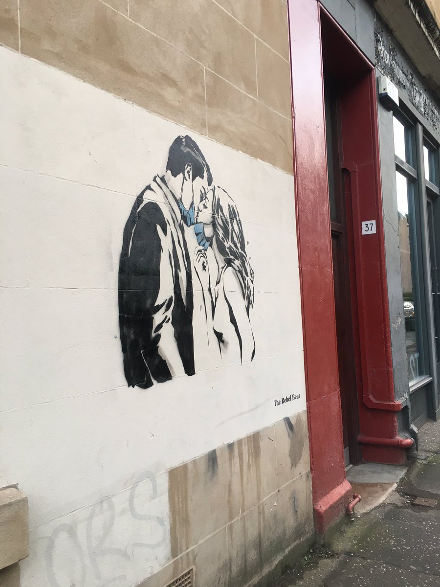 Just saw some very moving street art by The Rebel Bear. Caption on insta says ‘A time will come; when the masks can be pulled down, the borders will reopen, &amp; connections can be remade - hopefully stronger than ever. Much love and stay safe’ reminding us that this will pass #hope