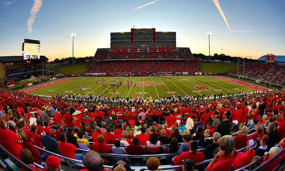 jawon_odoms's tweet photo. Blessed to receive an offer from Arkansas State🙏🏾🖤@CoachP_stAte @CoachMorriss @AStateFB @HCPatriotsFB https://t.co/MtK6l1kwe1
