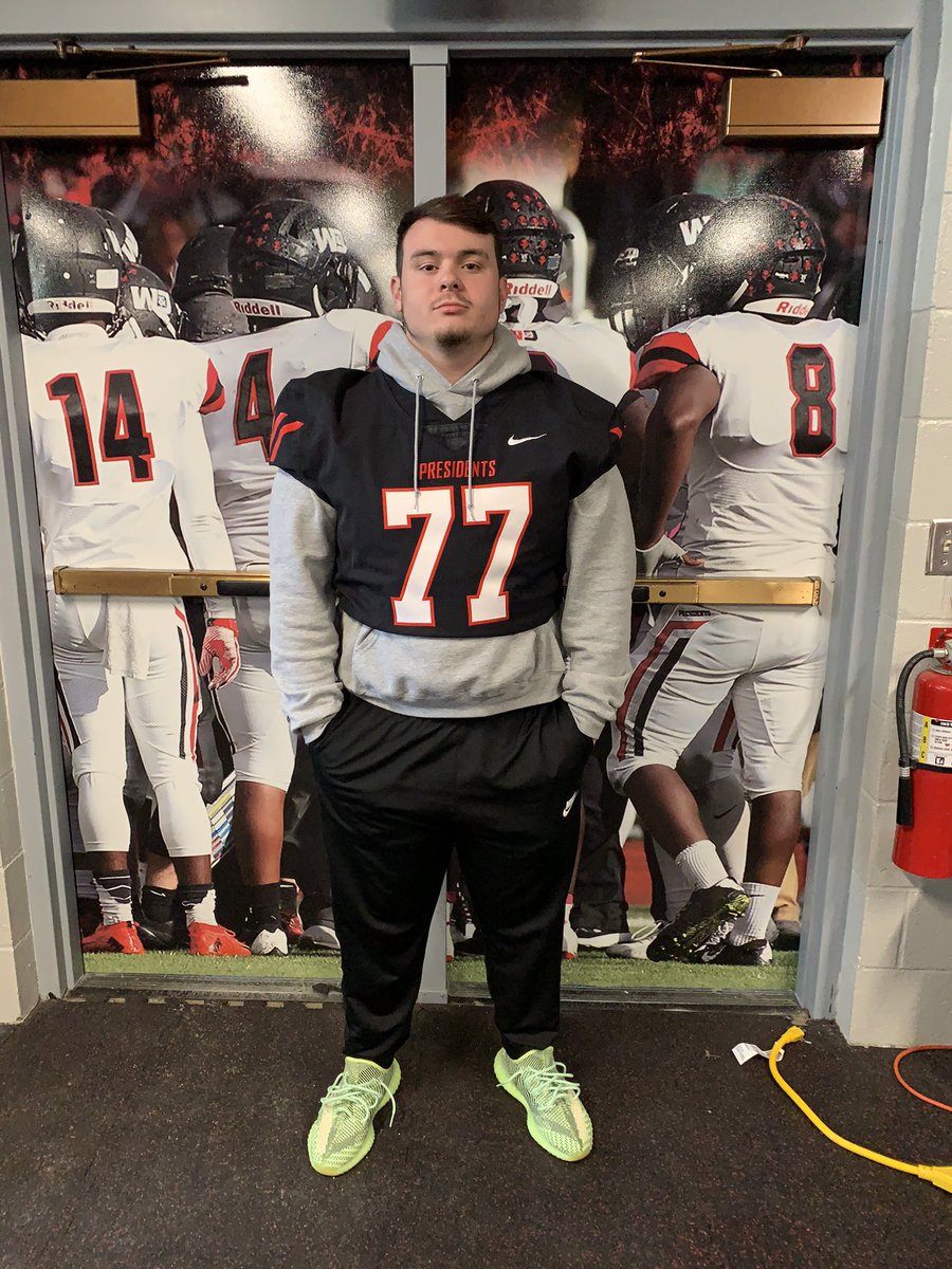 ThatKingBennett's tweet photo. Excited To Announce My Commitment To @wjcollege To Continue My Academic and Athletic Career! Thank You To @Coach_Sirianni and @CoachPhilBobich For Recruiting Me. #GoPresidents https://t.co/UeYRLE2Nt5