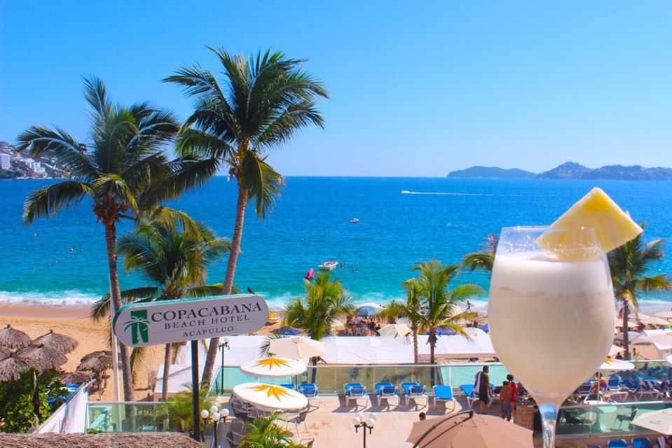 Disfruta de cada momento en todas nuestras áreas y vive momentos #EstiloCopacabana.
#FelizJueves #BuenasTardes #EnAcapulco ✨🌴 Para reserva de hospedaje: 📞 800-272 02 13 👍🏼 O da click aquí para reservar: bit.ly/2EswEWx