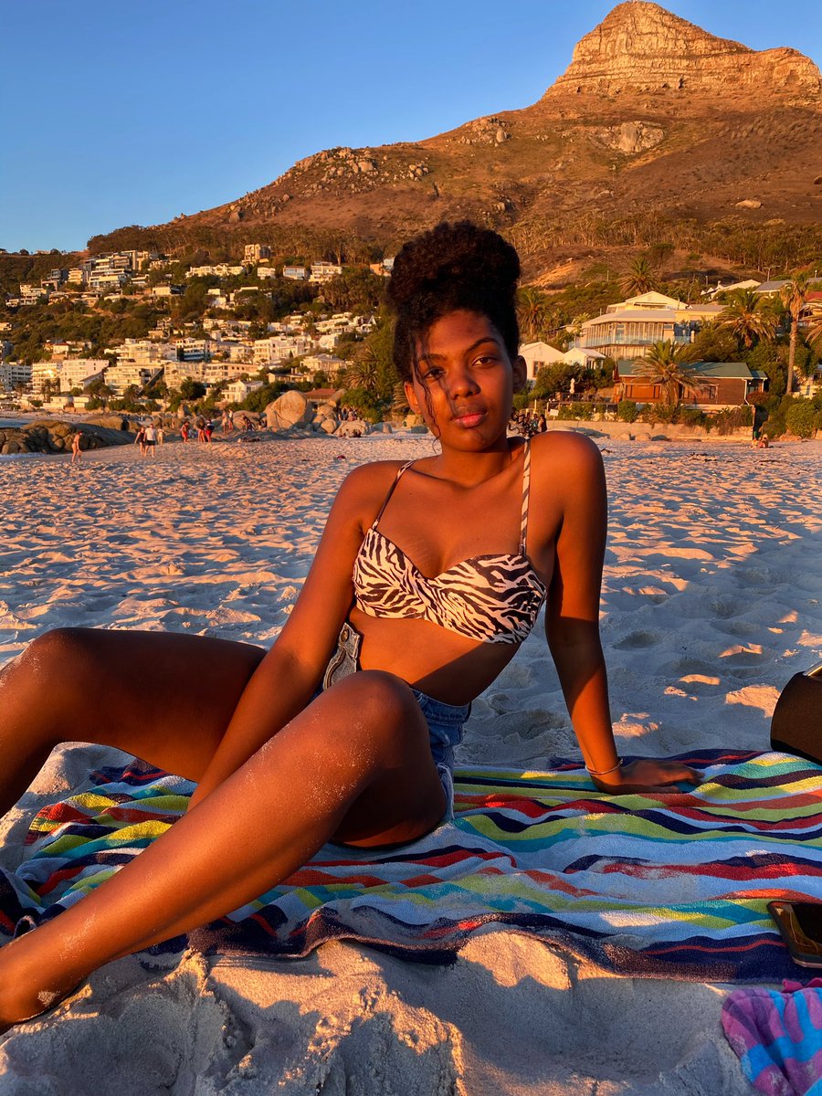 sammypetersen_'s tweet photo. Beachy 🌊💕 https://t.co/CrTb1nWvhv