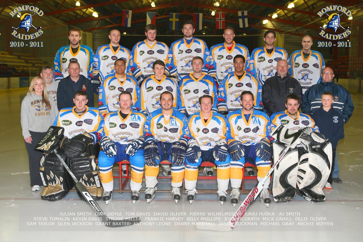🔶🔷 10 shades of Gray 🔶🔷 

10 days
10 team photos

Tonight 2010-2011    
The run begins!