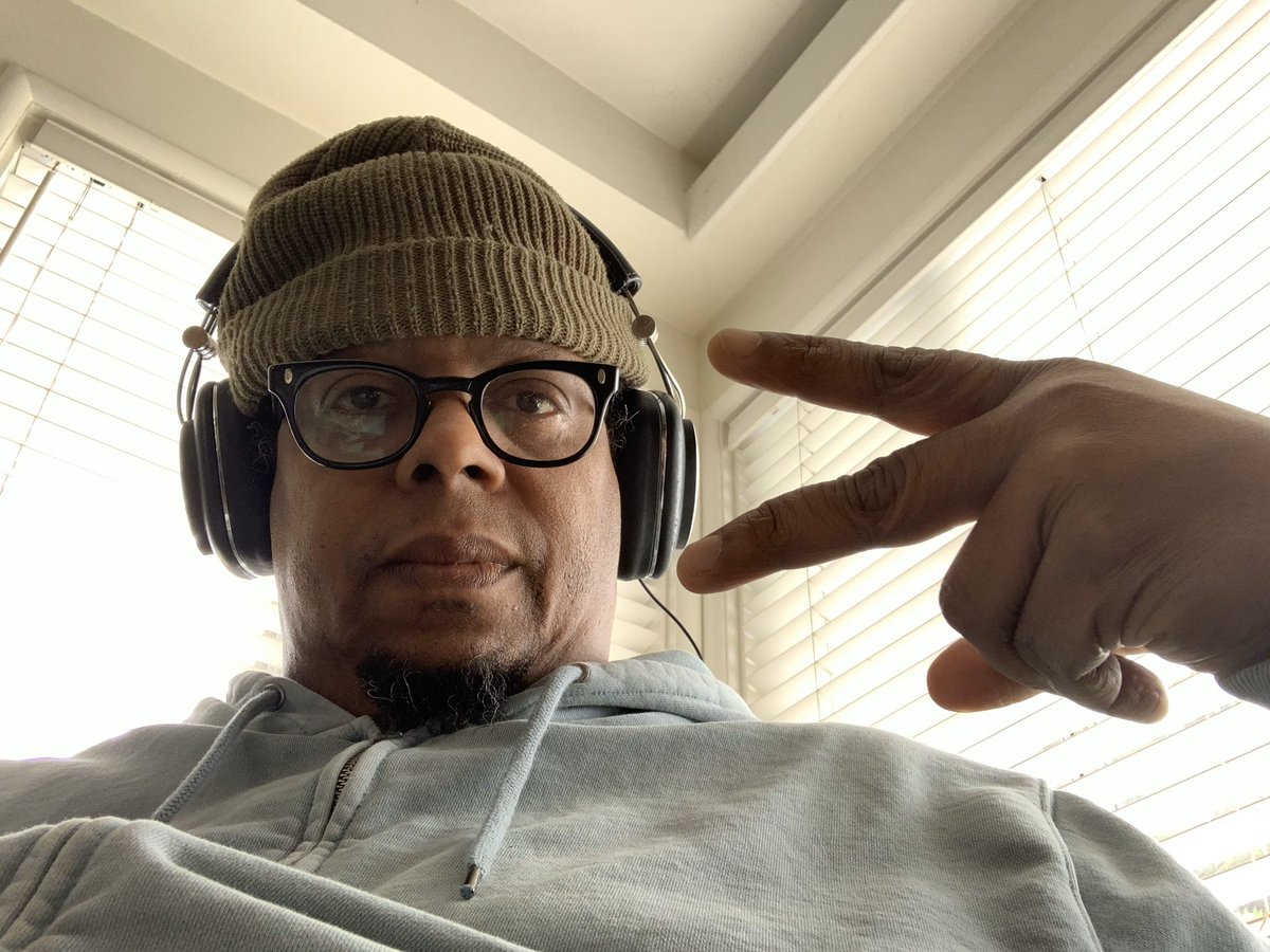 MAS/WFH PLAYLIST #3 by <a href="/jeffparkersound/">Jeff Parker</a> SOUL FROM THE SUN. Huge mood throughout. THANKS. <a href="/intlanthem/">𝗜𝗻𝘁𝗲𝗿𝗻𝗮𝘁𝗶𝗼𝗻𝗮𝗹 𝗔𝗻𝘁𝗵𝗲𝗺</a> <a href="/NonesuchRecords/">Nonesuch Records</a>