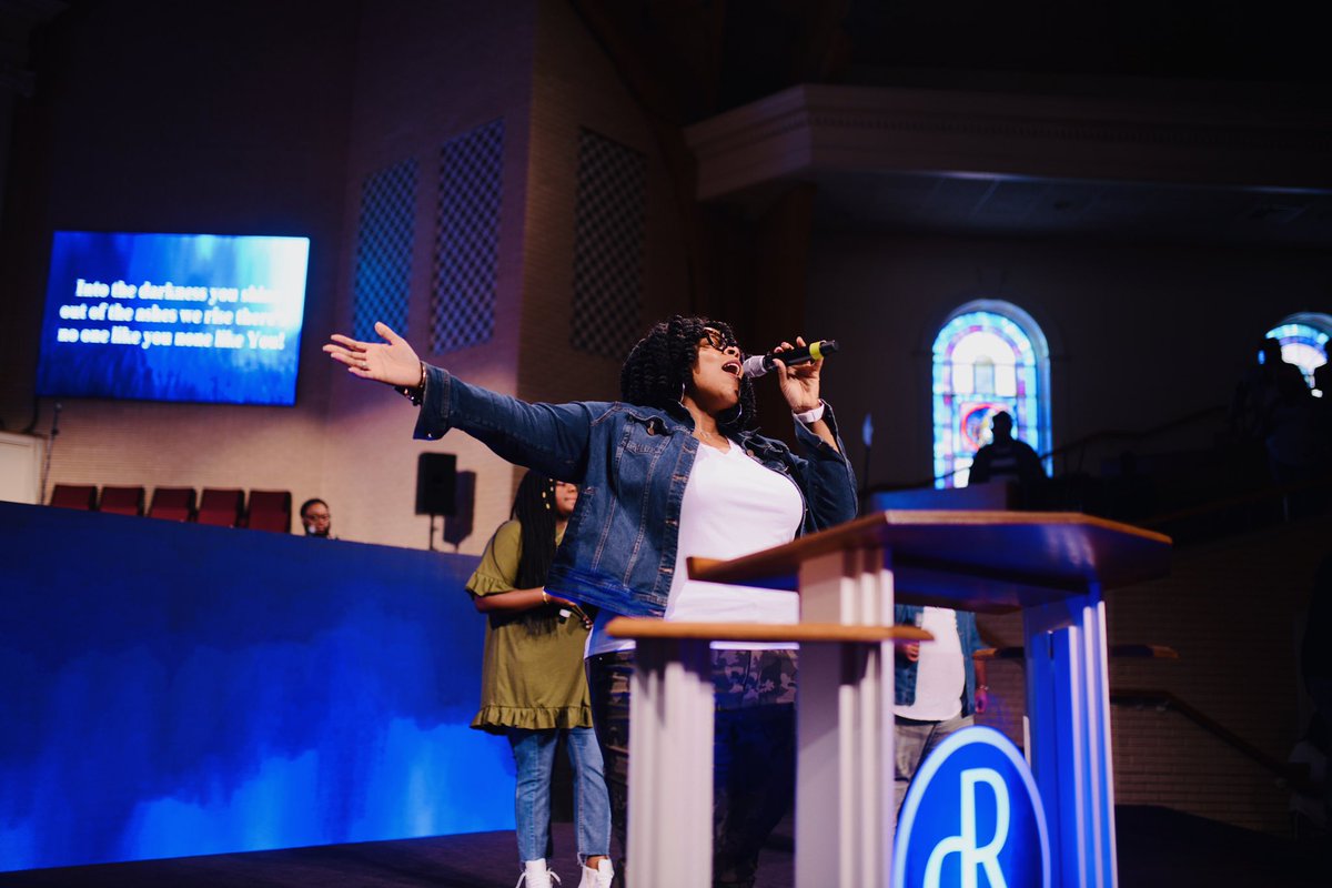 dReamcenteratl's tweet photo. Our GOD is GREATER, our GOD is STRONGER! LORD GOD, You are HIGHER than any other. Our GOD is HEALER, AWESOME in POWER; 
Our GOD, Our GOD 🙌🙌🏻🙌🏼🙌🏽🙌🏾🙌🏿 #dReamcenteratl #atlantachurch #praise #worship https://t.co/Tu4kxfVF8n