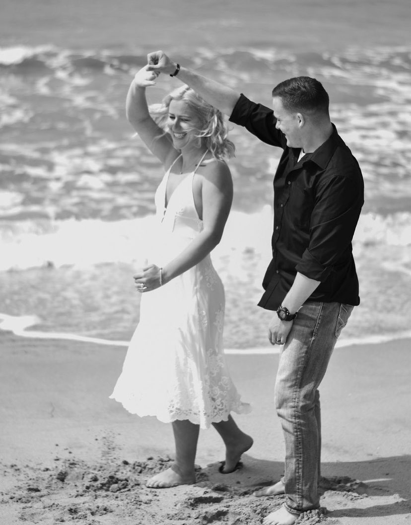 sskworley's tweet photo. My heart is breaking right now for my girl and her husband... not only do they have to deal with deployment in this crazy mess right now.. it was bumped up to him leaving sooner! Please say prayers of strength and for a quick and safe duty ... you are in Gods hands ❤️@kinseyabt https://t.co/O4XzH2mQ8y