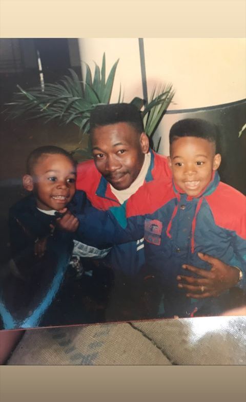 Hey <a href="/wizkhalifa/">Wiz Khalifa</a> I leave this here!!