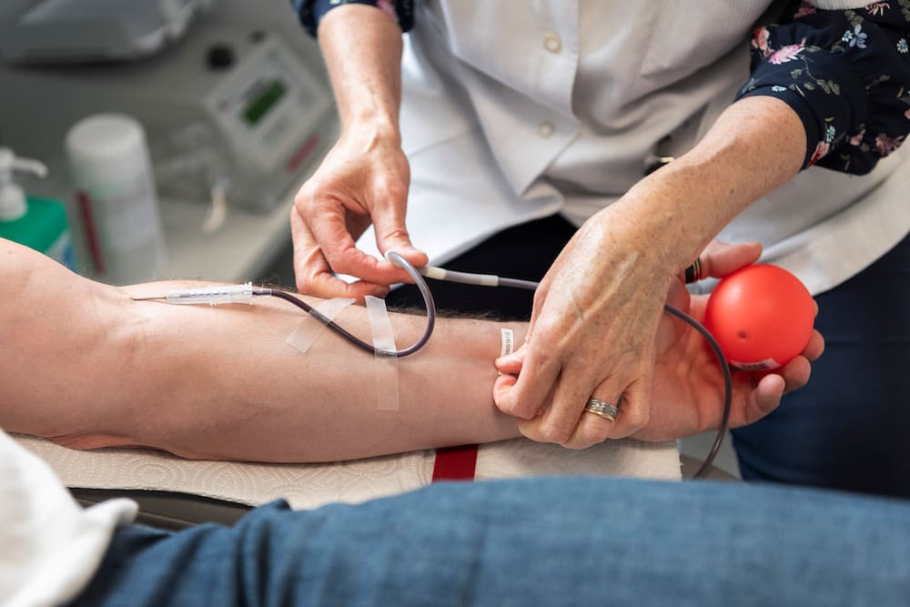 Sackstark! #Memotherapeutics featured im <a href="/Blickch/">Blick</a>. Corona-Survivors gesucht! #COVID19
blick.ch/news/wirtschaf…