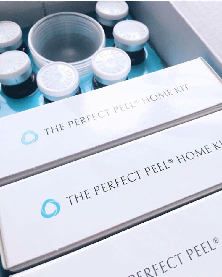 MedicaForte's tweet photo. Spread some pre-weekend love by introducing #ThePerfectPeel to your clinic! 💙💙 

Head to our website to find out how registered Doctors, Nurses and Dentists can train in this one of a kind chemical peel 👩‍⚕️👨‍⚕️ https://t.co/dbxY6sP0jF