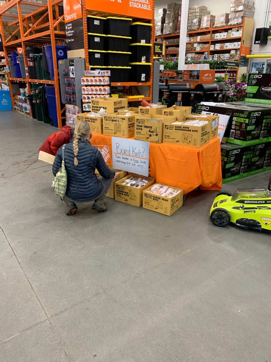 Amy L Moore tweet media