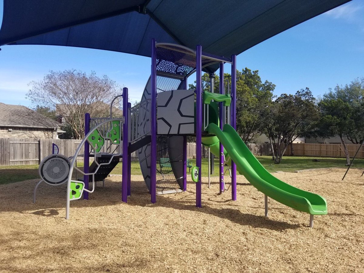 funaboundstx's tweet photo. What better way to celebrate the beginning of spring than with a brand new playground! 🧚🏻‍♀️🌿🌞💐 
Featured in this picture is Heppner Bend Park in Cedar Park, TX.
#funaboundstx #playground #spring #cedarpark #texas #outdoors #kids #fun #playmoves #playmoves20 #playgrounds #park https://t.co/5bEpglm4WW