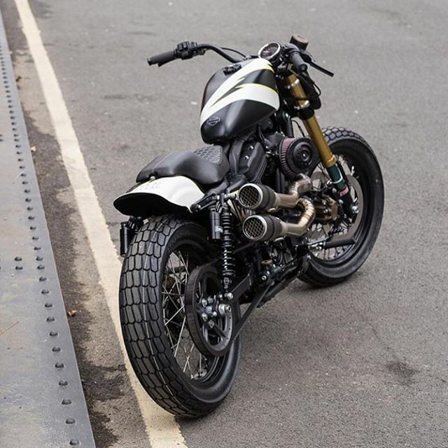 leftco_'s tweet photo. @injusticecustoms 🔥
.
.
.
.
.
#flattrack #flattracker #streettracker #flattrackracing #rotax #xs650 #tt500 #vintagemotorcycle #hooligan #aftsingles #dtx #flattrackracer #flattrackers #dirttrack #motorcycle #flattrackracing #flatoutfriday #mamatried #… https://t.co/7cIGq5y1aj https://t.co/lNHdDWo4I2
