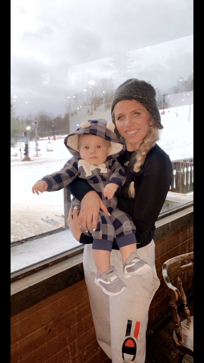 LukeBrittain_33's tweet photo. Idc what happens. You are the only one for me. I cannot wait for our future @isabellaknapp10 https://t.co/xIl9AR3I5C