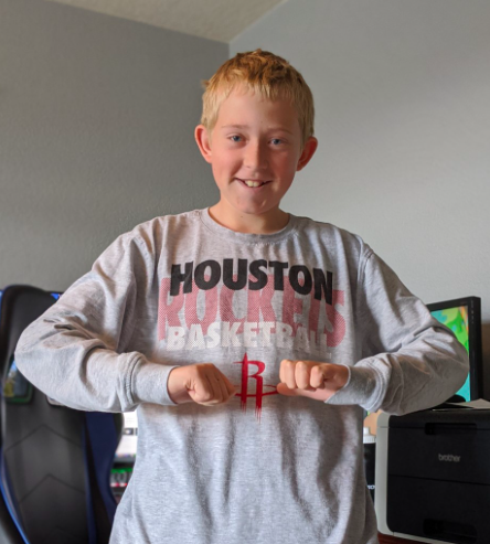 TrumanTigers24's tweet photo. Eli Covell, 6th grader. Go Thunder! #VirtualSpiritWeek #ThunderInAction @APSLZ3 https://t.co/8d6h2M4oWT