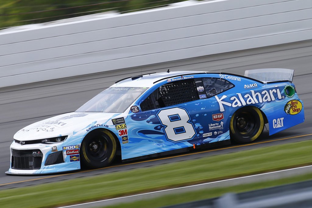 BrandonBarber59's tweet image. @DanielHemric saw this sharp looking ride at @PoconoRaceway last year up close. I’d love to have you sign it! #digitalautograph @JRMotorsports