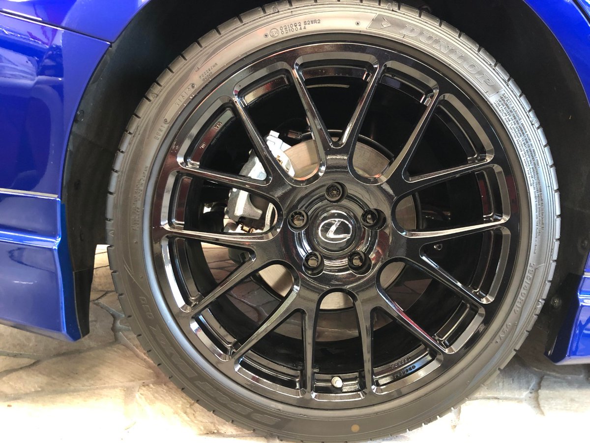napoleon_auto's tweet photo. 【在庫情報】
レクサス ES300h Fスポーツ
入庫でございます。
TRDエアロ、TRDマフラー、Fスポーツ専用鍛造ホイール装着でこのオプションのみで100万円越えでございます。
ぜひこの機会にご検討くださいませ。 https://t.co/lXURyCwnHg