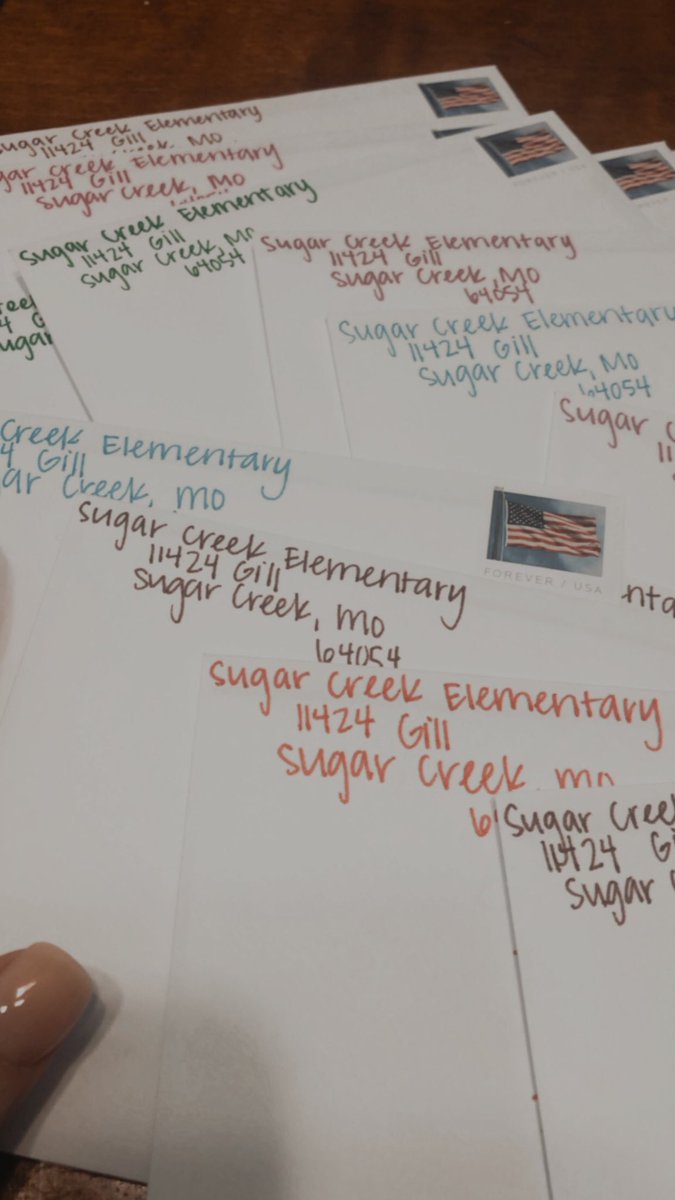 Sending out letters to my 18 kiddos because #relationshipsmatter. I love working for <a href="/ISDSchools/">Independence School District</a>. 🤍