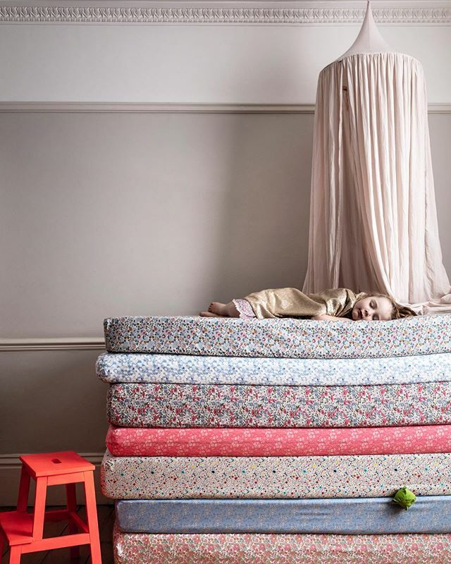 A good nights sleep on great bedding really does make all the difference. I truly believe we will come through this stronger, more resilient and with a greater sense of community.

Styling &amp; AD @emilyrickardstylist
Photography @oliverperrottphoto

#princ… ift.tt/2WpzxAR