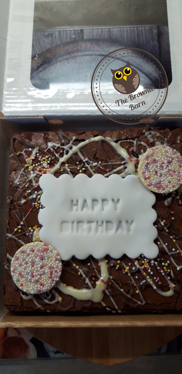 Hey all - hope you are all well during the uncertainty and making the most of it!  We are pulling out the stops to get our name out there bu running a competition to win some of the brownies we have baked for photos.  Join in on FB!

facebook.com/thebrowniebarn…

#Belfasthour