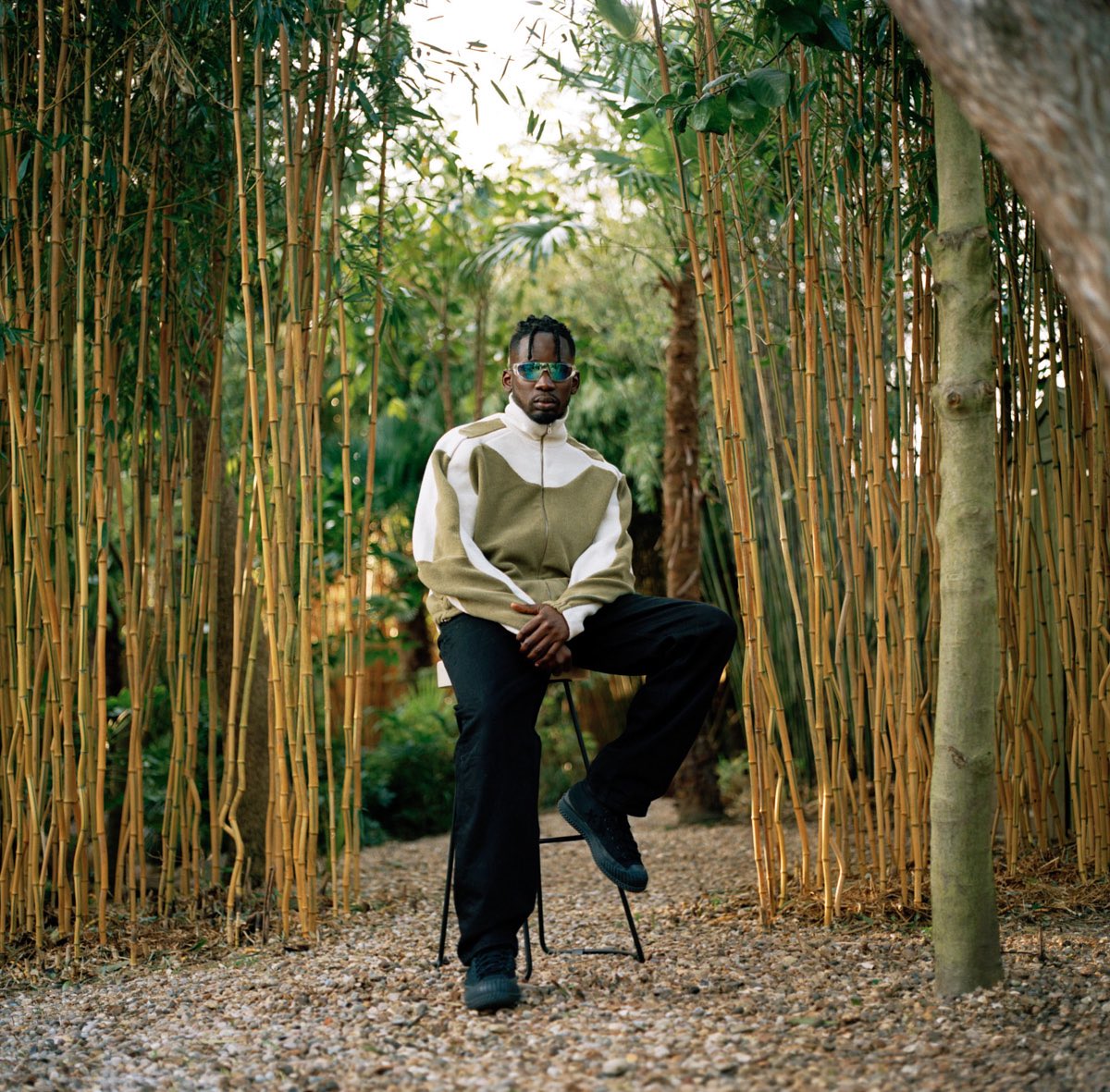 mreazi's tweet image. Don Eazi for @gaffermag gaffer.online/features/music… 🏌🏿‍♂️🏌🏿‍♂️