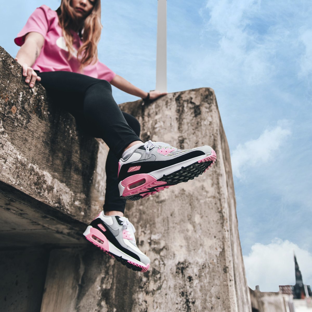 Sneaker Hype tweet media