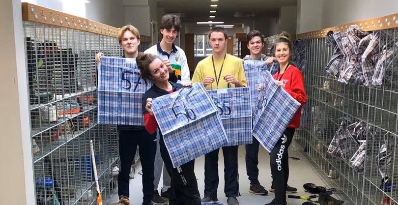 SFSOxford's tweet photo. Our wonderful gappers did an amazing job today packing for the end of term - with a little chocolate incentive!! A big thank you to Mrs Darling and her team! #gappers #endofterm #soorganized https://t.co/3IC3JG2ga7