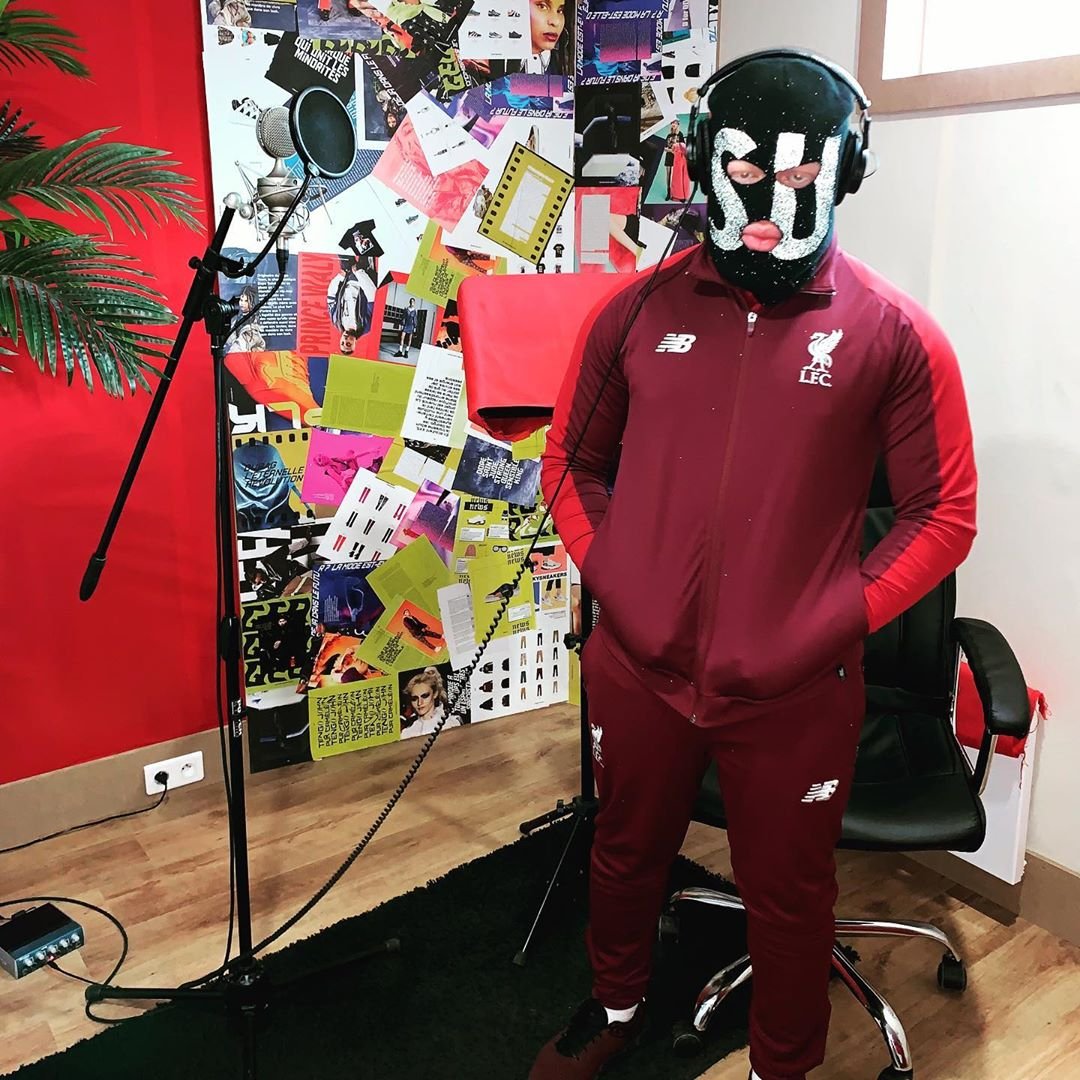 _BeFootball's tweet photo. Kalash Criminel : "Le départ de Steven Gerrard de Liverpool m'a plus touché que la séparation avec toutes mes ex." 🎶 https://t.co/ys6uZTBBpO