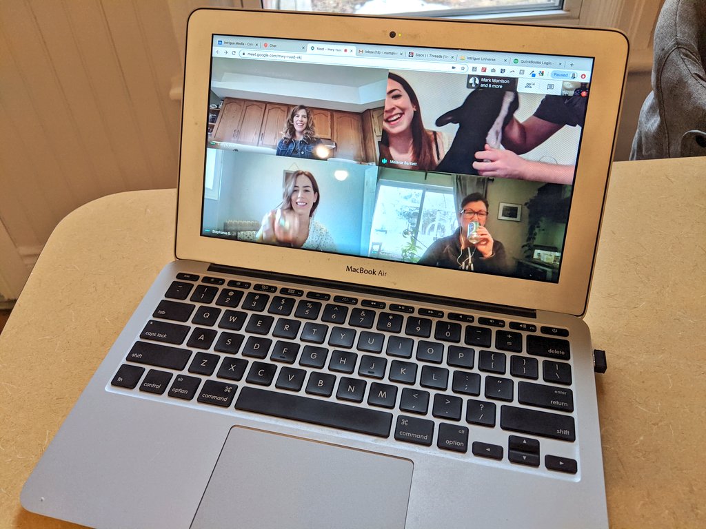 imintriguemedia's tweet image. Tonight was supposed to be our monthly pub night but we didn&apos;t let #SocialDistanacing get in our way. Welcome to our first ever virtual pub night where regular and fur babies were invited too!