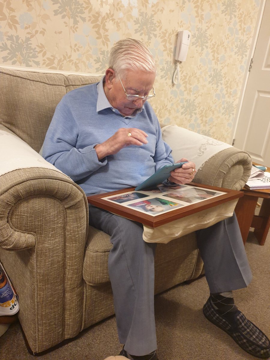 elhines's tweet photo. My 96 year old grandad (who's never used a smartphone in his life) learning how to video call so he can keep in touch with us all in self-isolation #Convid19uk #SelfIsolation #positivenews https://t.co/lsGEiS36bA